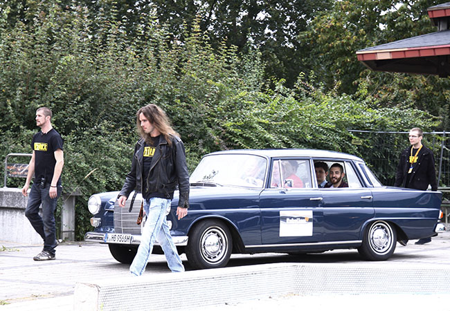 25. Bandmercedes